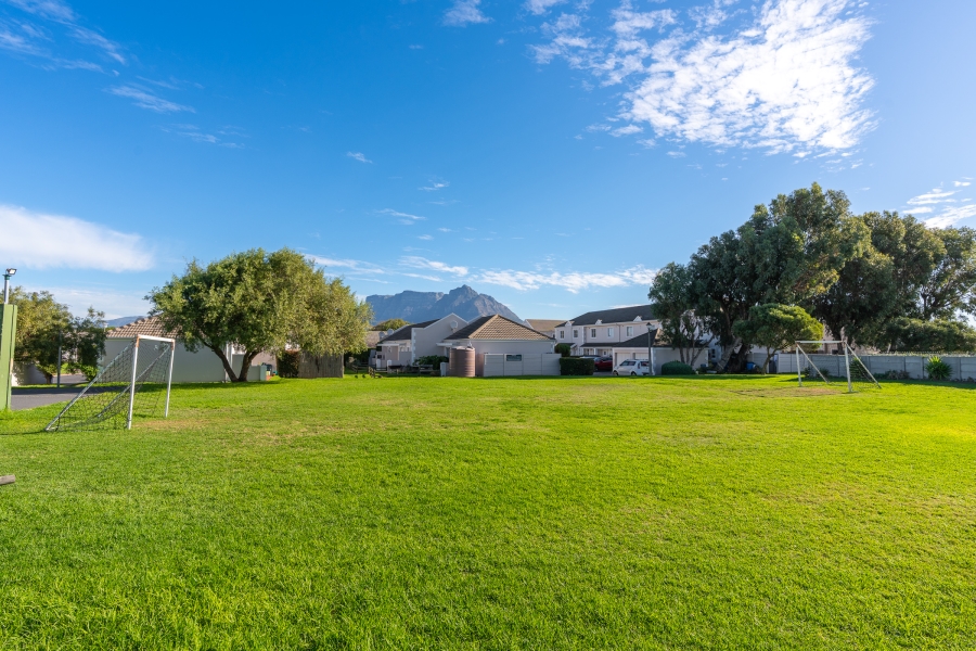 3 Bedroom Property for Sale in Pinelands Western Cape